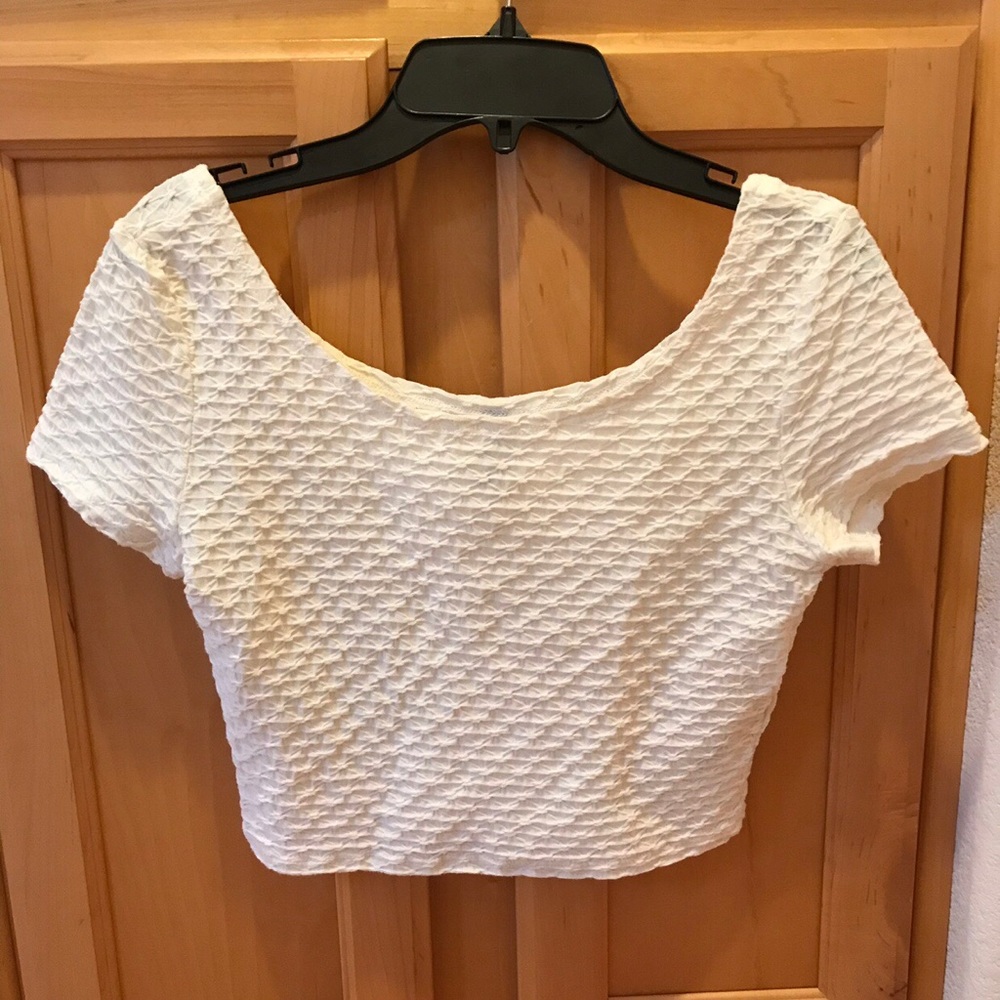 H&M textured white crop top